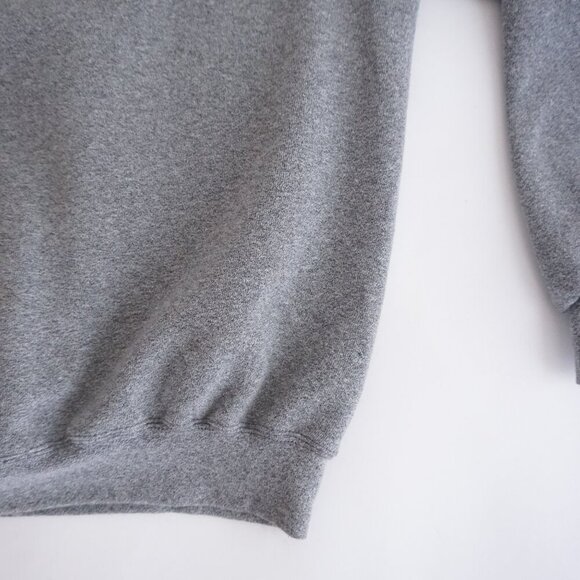 Vintage Artisans Wolf Eyes Embroidery Sweatshirt Gray Wildlife Graphic Sweater L - Picture 5 of 9